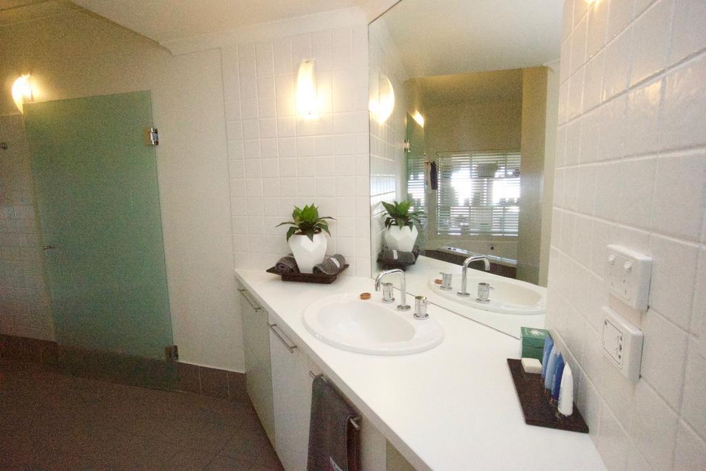 Lorne Beachfront Accommodation Exterior foto